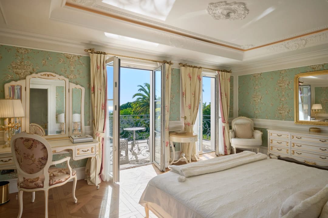 Green suite