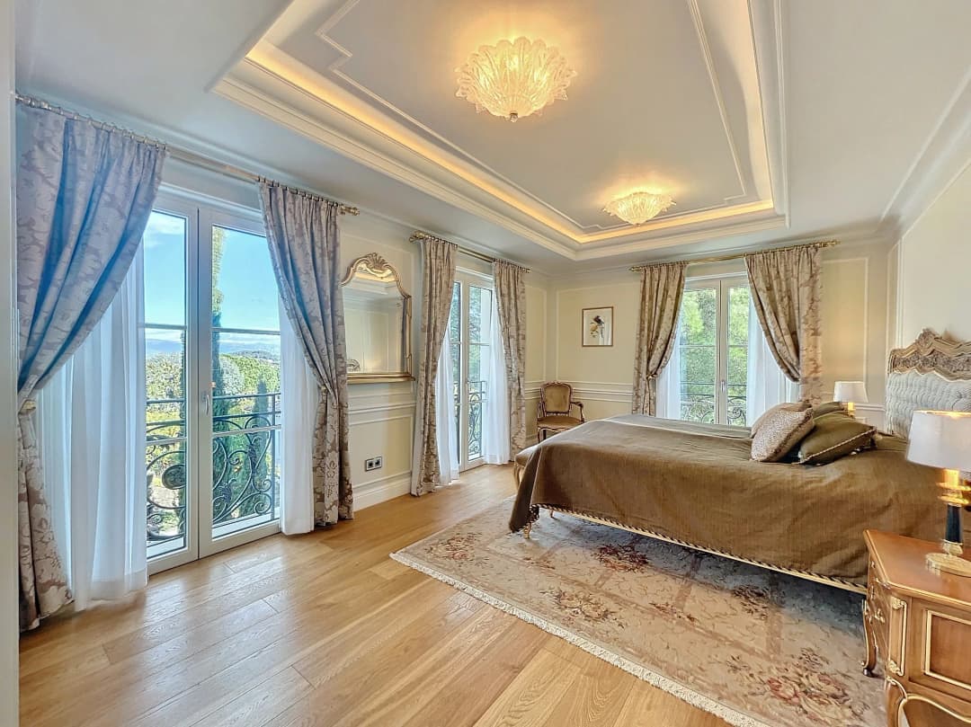 Warm bedroom